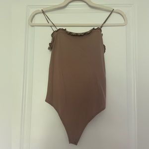 Abercrombie Ruffle brown bodysuit